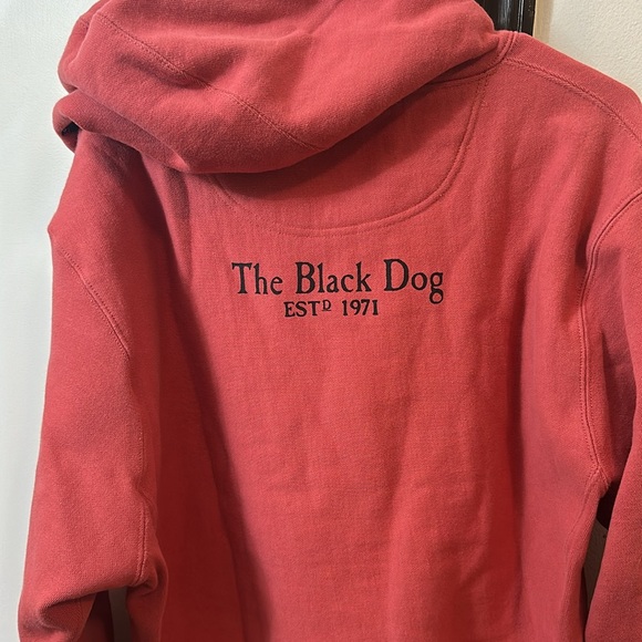 The black dog hoodie - Picture 3 of 3
